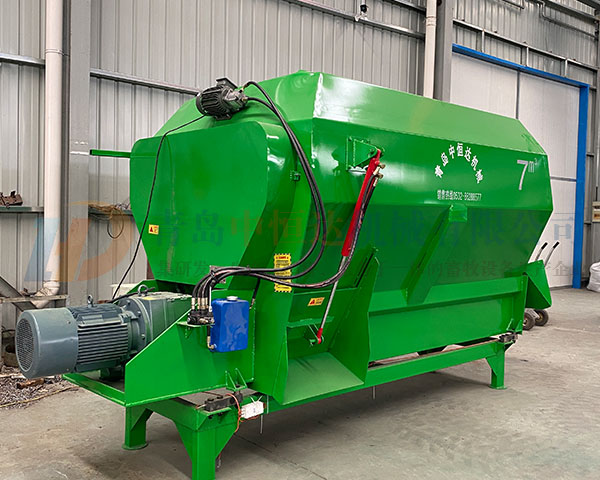 7立方臥式固定TMR飼料攪拌機